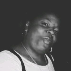 Meet your Posher, Donia